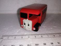 bnk jc Tomy Thomas &amp;amp; Friends - autobuz Bertie - cu baterie - functional foto