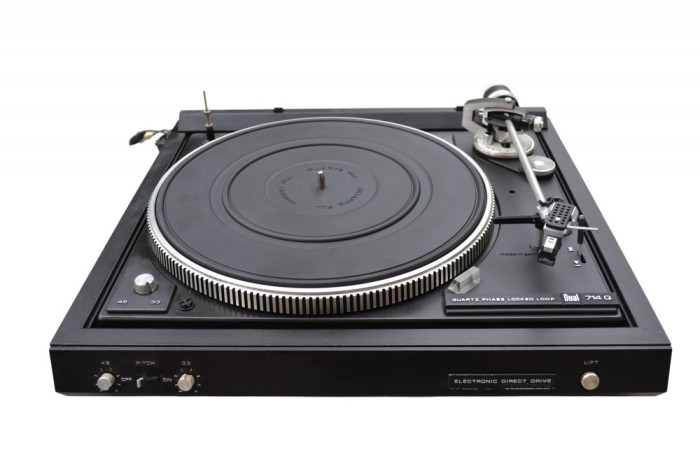 Pick up Dual CS 714 Q