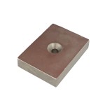 Magnet neodim 80x60x17 mm, gaura de 8.5 mm cu sanfren, dreptunghiular, argintiu, N35