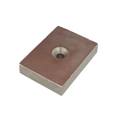 Magnet neodim 80x60x17 mm, gaura de 8.5 mm cu sanfren, dreptunghiular, argintiu, N35 foto