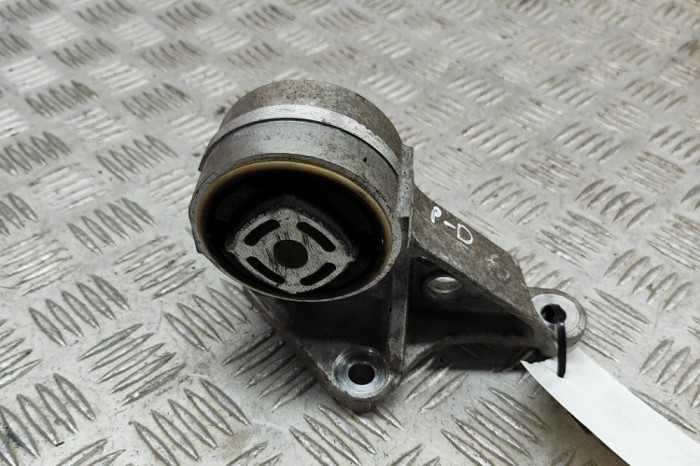 Suport motor dreapta AUDI E-TRON GT 2023 OEM: 9J1226A | 31439172