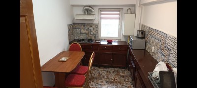 Inchiriez apartament foto