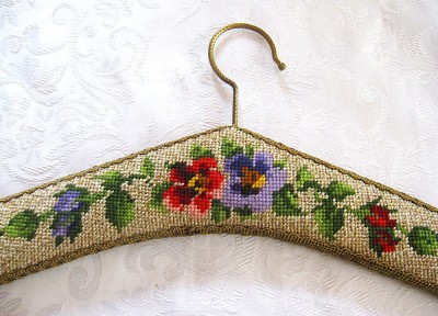 UMERAS VINTAGE DECORAT CU GOBLEN foto