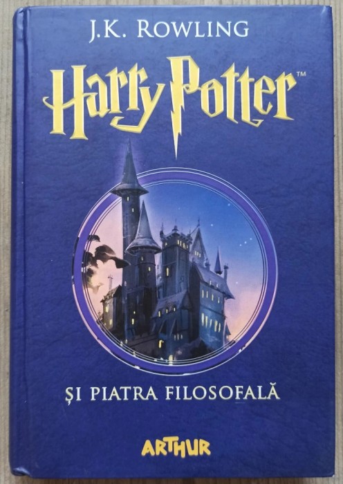 Harry Potter si piatra filosofala - J. K. Rowling