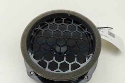 Difuzor ușă st&amp;acirc;nga spate SKODA KAMIQ 2020 OEM: 3V0035411J 30974369 foto