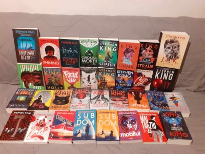 STEPHEN KING COLECTIA INTEGRALA ARMADA (CARTI NOI) foto
