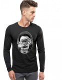 Cumpara ieftin Bluza barbati neagra - Dali - The Watcher - S