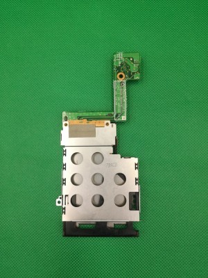 Dell XPS PP28L Placa cititor carduri 48.4W108.011 SWAP foto