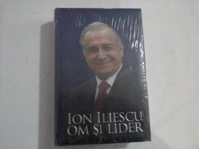 ION ILIESCU OM SI LIDER foto