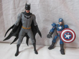 Set Supereroi Marvel Batman (20 cm) si Captain America (14 cm)