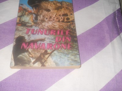TUNURILE DIN NAVARONE-ALISTAIR MACLEAN, 1992, Carte Noua foto