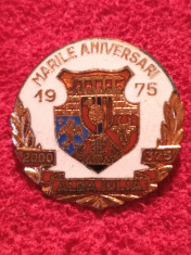 Insigna &amp;quot;Marile Aniversari&amp;quot; ALBA IULIA 1975 foto