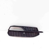 Grila dreapta față AUDI A3 8V1, 8VK 2017 OEM: 8V3807682,8V3807682G9B9 14607895