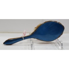 Perie pentru haine din alama si email guilloch&eacute;, Perioada Interbelica