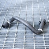 Furtun radiator răcire st&acirc;nga FORD KUGA II DM2 2016 OEM: FV41-8260-AC 3329358