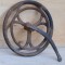 ROATA VOLANTA VECHE, PROVINE DE LA O MASINA VECHE DE CUSUT MARCA SINGER - 3,5 KG