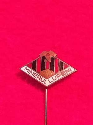 Insigna fotbal - &amp;quot;MINERUL&amp;quot; LUPENI foto