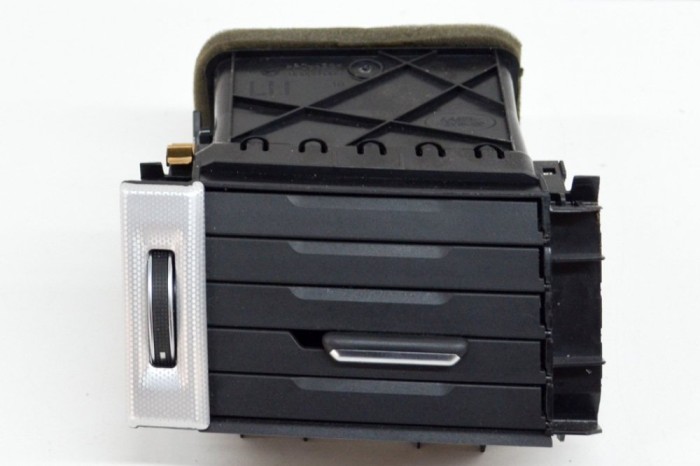 Gura de ventilație planșa de bord LAND ROVER RANGE ROVER EVOQUE L538 2017 OEM: BJ32-018B08-GC 14507124