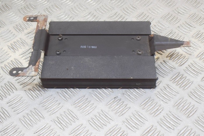 Amplificator de sunet DODGE STEALTH 1994 13092841