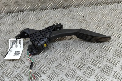 Pedala de accelerație MAZDA MX-5 III NC 2005 OEM: F151-41-600D,F15141600D 31354667 foto