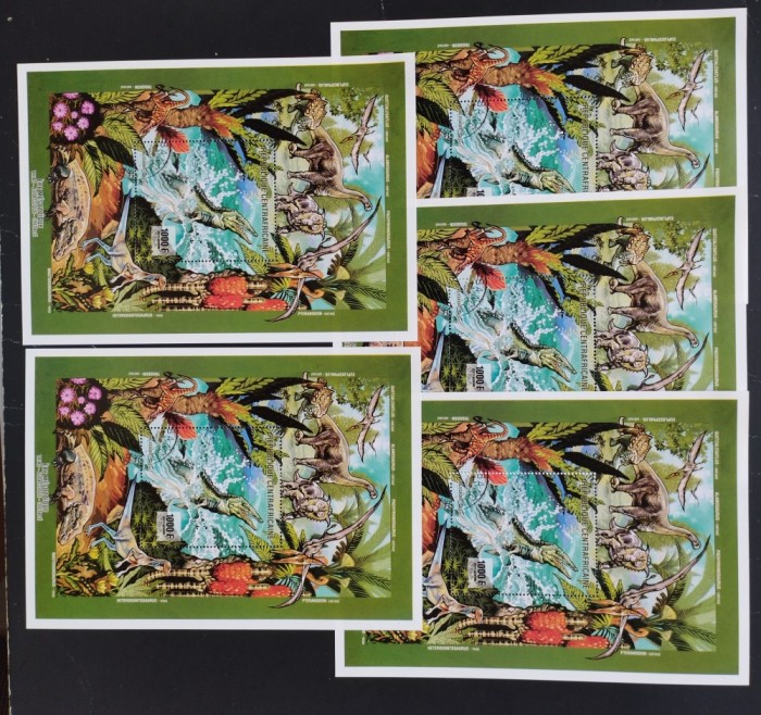 R.CENTRAFRICA -DINOZAURI-5 X 1 S/SH-CTO-OBLITERATE- R CAF 188A