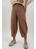 Cumpara ieftin PANTALONI CARROT ELASTIC IN TALIE CUREA CU PENSA IN PARTEA DE JOS BELINA TALIE UNICA Camel