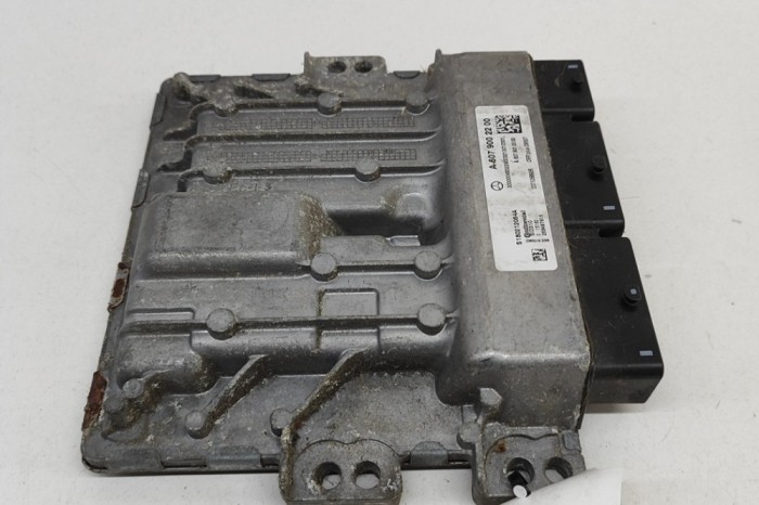 Unitate de control motor MERCEDES-BENZ A W176 2016 OEM: A6079002200,A6079012000,S180212084A,237105892R 27871729