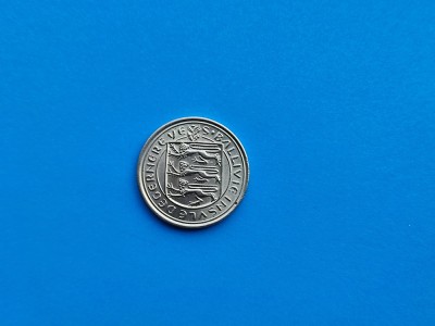 New 5 Pence 1968 Jersey-stare buna foto