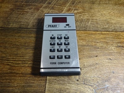Calculator masina de cusut Pfaff Form Computer foto