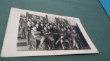 Cumpara ieftin FOTO TIP CARTE POSTALA LA SCOALA INTERBELICA 1924