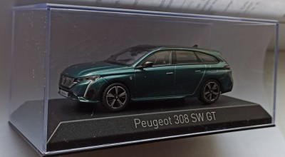 Macheta Peugeot 308 SW ST 2021 verde - Norev 1/43 foto
