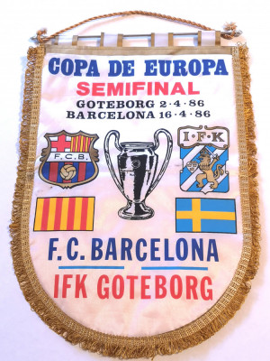 Fanion meci fotbal FC BARCELONA - IFK GOTEBORG (CCE semifinala 1986) foto