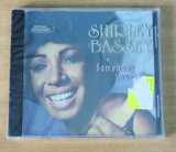 Cumpara ieftin Shirley Bassey - Somebody Loves Me CD, Pop