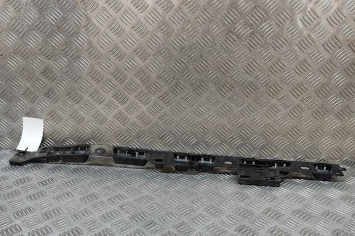 Suport prag lateral st&acirc;nga spate PORSCHE MACAN 95B 2014 OEM: 95B853537A,95B.853.537.A | 26835473
