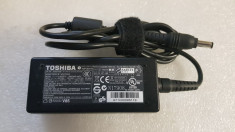 Incarcator laptop Toshiba PA3743E-1AC3 19v 1.58a 30w - poze reale foto