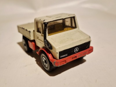 Unimog U 1500 - Siku foto