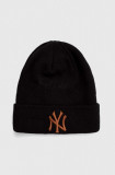 Cumpara ieftin New Era caciula culoarea negru, din tricot gros, NEW YORK YANKEES