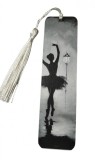 Semn de carte din lemn balerina