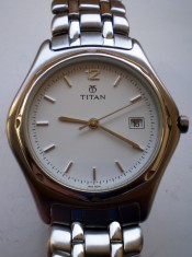 K.371 CEAS QUARTZ BARBATESC TITAN 7426 INDIA 4 JEWELS