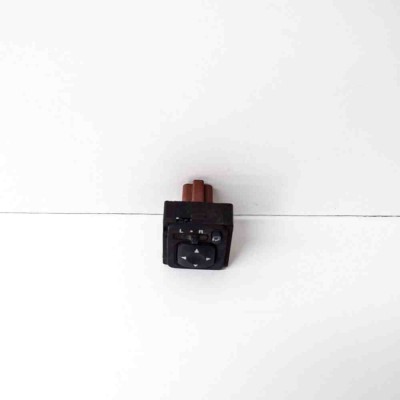 Comutator de reglare oglinda MITSUBISHI PAJERO III V7_W, V6_W 2004 OEM: 183569 | 14506601 foto