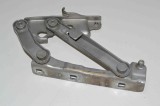 Balama capota st&acirc;nga față MERCEDES-BENZ CLS C219 2007 OEM: A2118800128 2432425
