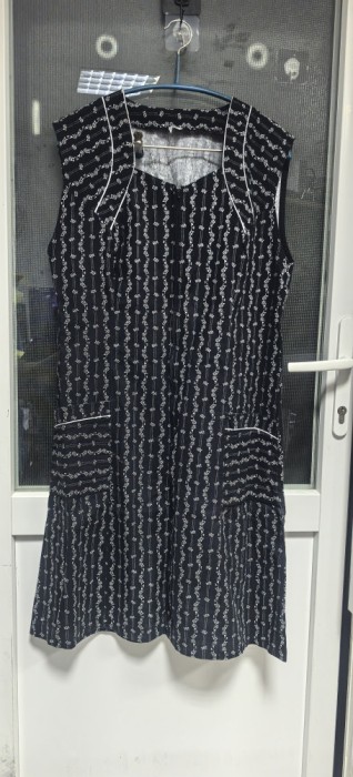 Robă cu nasturi din bumbac negru cu model rochie Nr 40