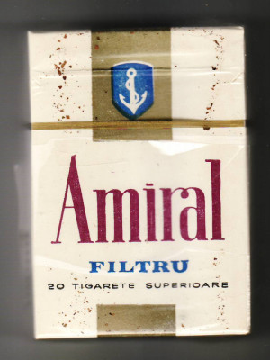 Pachet tigari de colectie Romania Amiral folie sparta ( 1 ) foto