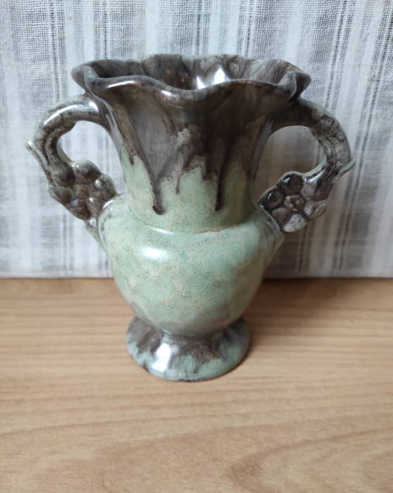 Vază din ceramica