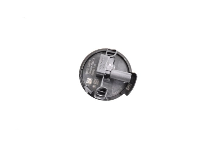 Senzor de impact lateral st&acirc;nga BMW 3 G20, G28 2019 OEM: 6834911 13947318