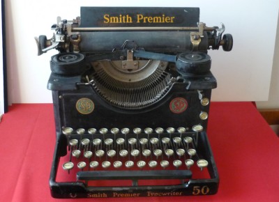 MASINA DE SCRIS VECHE, SMITH PREMIER U.S.A. foto