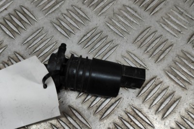 Motor rezervor lichid de parbriz PORSCHE CAYENNE 92A 2014 OEM: 1K6955651 | 24567422 foto