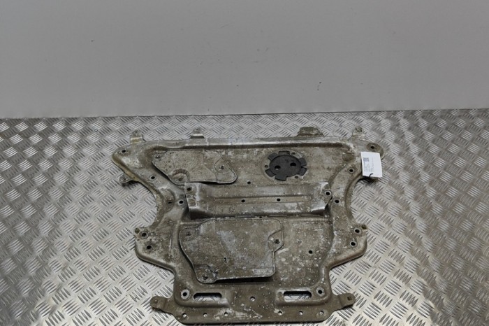 Alt scut motor BMW 7 G11, G12 2017 OEM: 6869115 | 22793599
