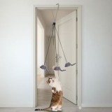 Jucarie pentru pisici cu soricel pufos, suspendabila, elastic 180 cm, CMCLASS