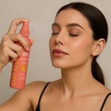 Spray Fixare Machiaj cu Finisaj Mat, 117 ml, Roz, Aromă de Fructe, CMCLASS